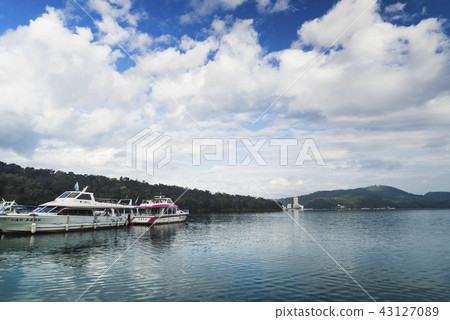 Sun Moon Lake Yida Shao Pier 43127089