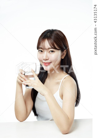 美韓國漂亮女人形象 43135174