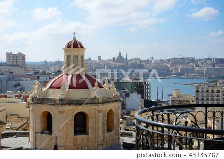 The view on Sliema and Valleta, Malta 43135787