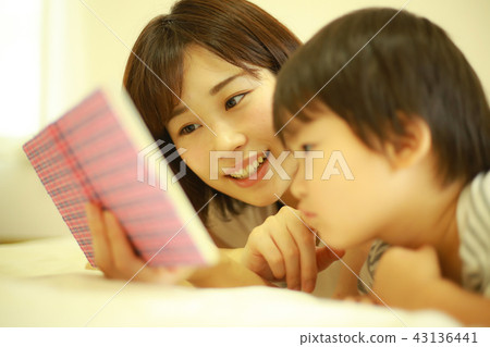 親子閱讀 親子閱讀 43136441