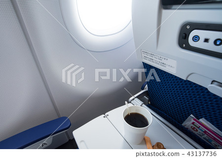 In-flight service coffee 43137736