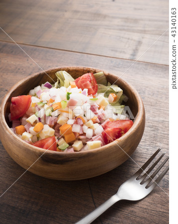 Chopped salad Chopped salad 43140163