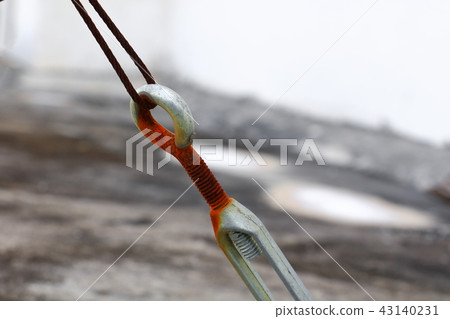 wire rope sling old connection of rusty steel wire rope sling old connection of rusty steel 43140231