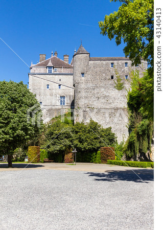 Castle of Durbuy from side view 43140413
