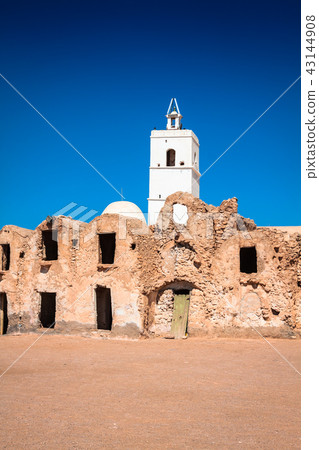 Medenine (Tunisia) Medenine (Tunisia) 43144908