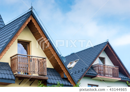 villa balconies under the roof, elements 43144985