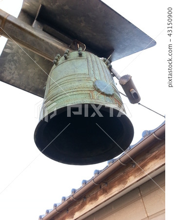 Ringing that bell is ... Ringing that bell is ... 43150900