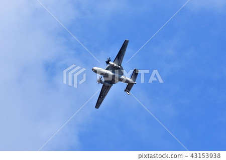 Flying radar US Navy's E-2C early warning aircraft Flying radar US Navy's E-2C early warning aircraft 43153938