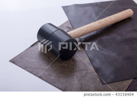 Leather, Hammer 43158404