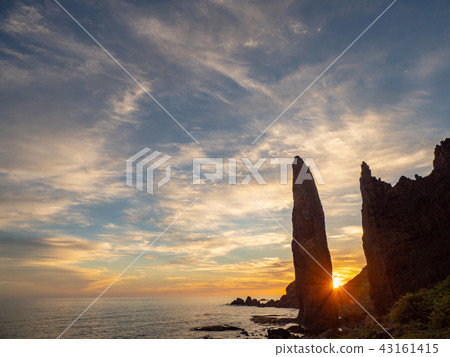 Rebel Island的Jizo岩石 Rebel Island的Jizo岩石 43161415