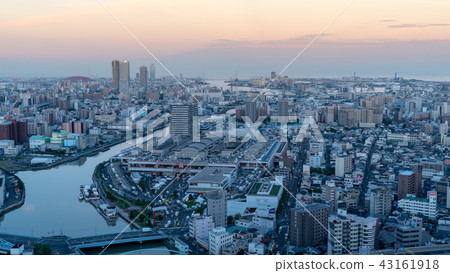 Maiko in the early morning 43161918