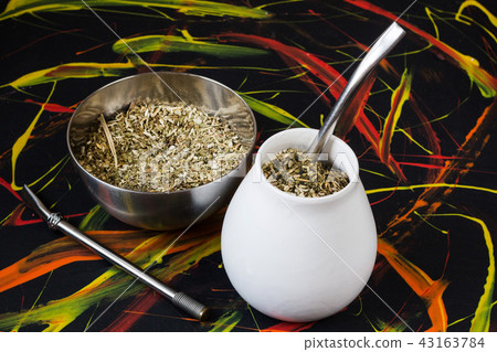 yerba mate drink 43163784