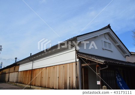 Collection of Makers (Iwase / Toyama City Toyama City Higashiwaise-cho, Toyama Prefecture) 43173111