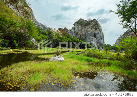 Beautiful stone mountain "Khao Ngu Stone Park" Beautiful stone mountain "Khao Ngu Stone Park" 43176992