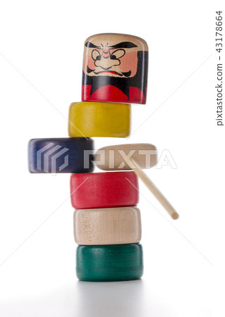 Japanese wooden toys (Daruma drop) 43178664