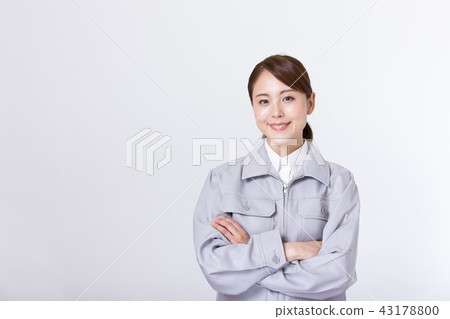 Business woman (work clothes) 43178800