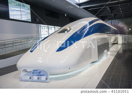 Linear hall vehicle exhibition 43181051