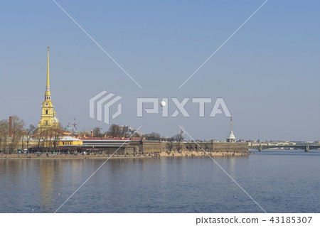 Beautiful view of the city of St. Petersburg Beautiful view of the city of St. Petersburg 43185307