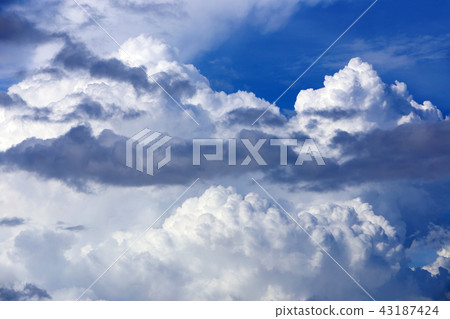 夏日的天空 夏日的天空 43187424
