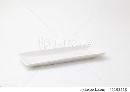 White pottery square plate White pottery square plate 43193218