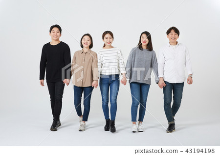 Friends, colleagues, men, women, Koreans 43194198