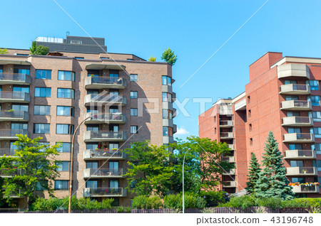 Modern condo buildings with huge windows in Montre Modern condo buildings with huge windows in Montre 43196748