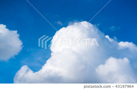 Sky and clouds · summer · cloud covering Sky and clouds · summer · cloud covering 43197964
