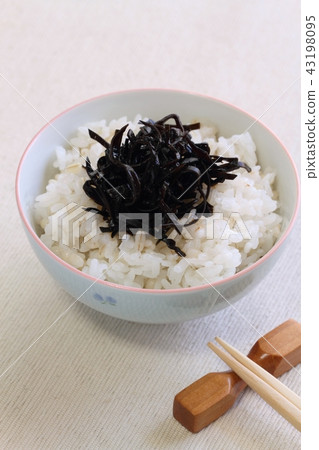 Alaskan Tsukudani Rice Bottle 43198095