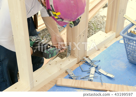 構建硬件安裝 43199597