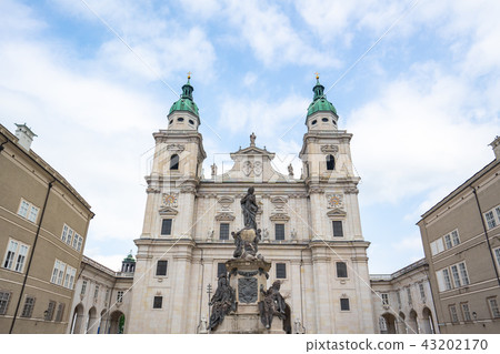 Salzburg Cathedral in Salzburg city, Austria 43202170