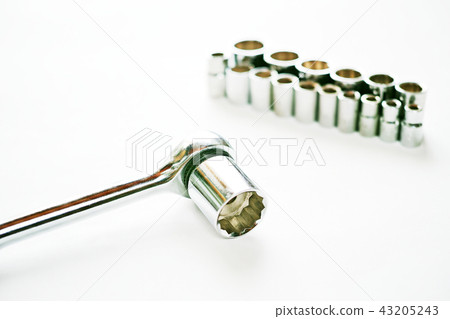 Socket wrench 43205243