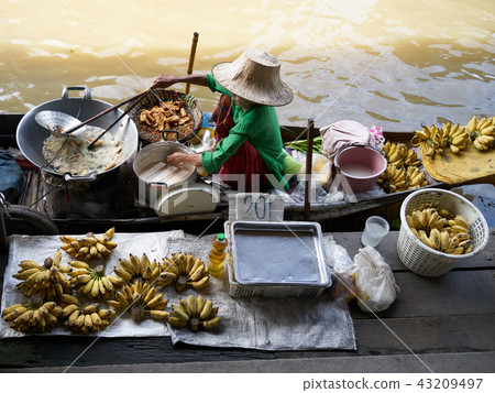 Floating market Floating market 43209497