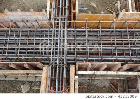 基礎安排工作 43215009