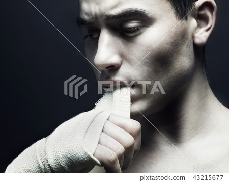 Fierce athlete 43215677