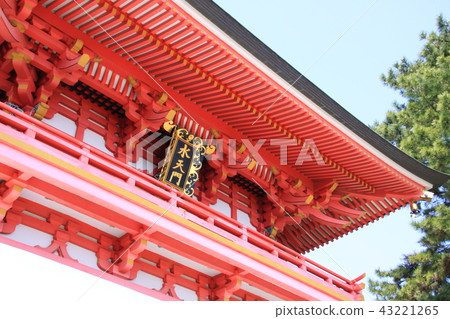 Akama Shrine Akama Shrine 43221265