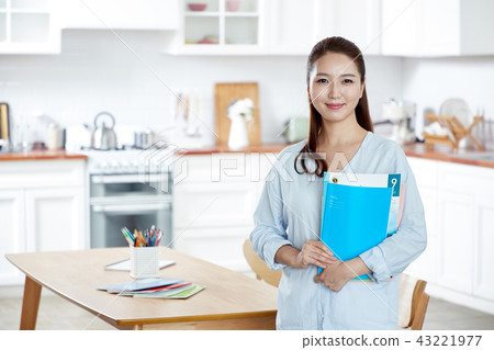 家庭學習家庭學習互聯網講座私立學校學費私立教育費用 43221977