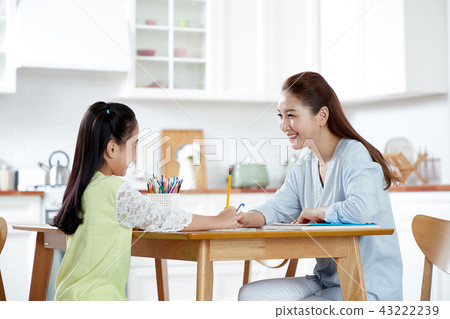 Home-schooing home lesson internet lecture tutoring private tutoring Home-schooing home lesson internet lecture tutoring private tutoring 43222239