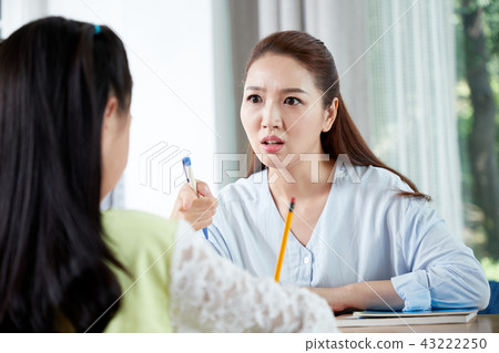 家庭教學家庭課程互聯網講座輔導私人輔導 43222250