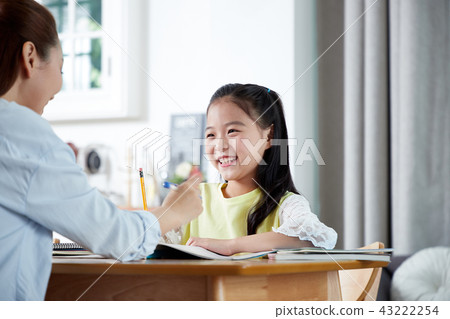 家庭教學家庭課程互聯網講座輔導私人輔導 43222254