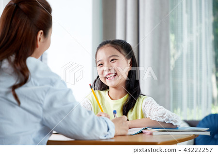 家庭教學家庭課程互聯網講座輔導私人輔導 家庭教學家庭課程互聯網講座輔導私人輔導 43222257