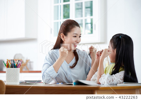 家庭教學家庭課程互聯網講座輔導私人輔導 43222263