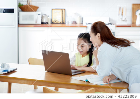 家庭教學家庭課程互聯網講座輔導私人輔導 43222809