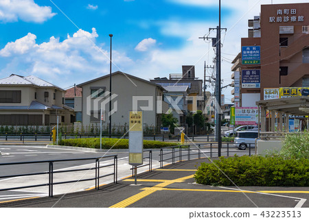 Scenery in front of the station Minamimachida Station 43223513