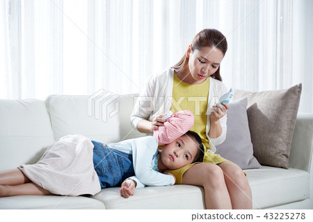 Mom and Daughter worry about health 43225278