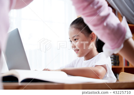 家庭學習家庭學習互聯網講座輔導私立學校私立教育替代教育 43225710