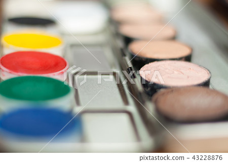 Professional cosmetic close-up 43228876