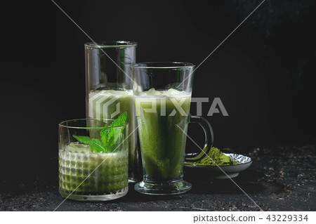 Matcha iced latte Matcha iced latte 43229334