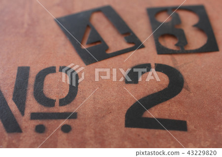 Stencil plate 43229820
