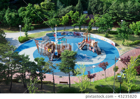 Children's playground seen from the sky Children's playground seen from the sky 43235820