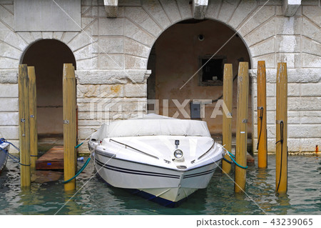 Boat parking Venice Boat parking Venice 43239065